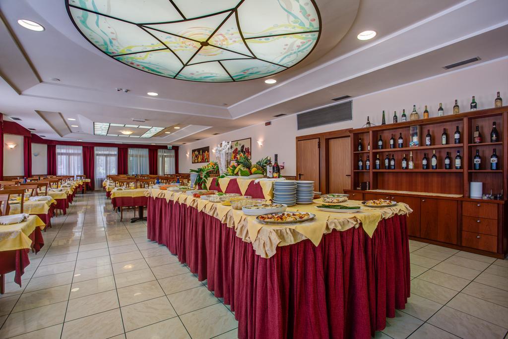 Hotel San Giorgio Milano Marittima Exterior foto