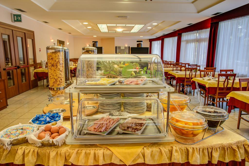 Hotel San Giorgio Milano Marittima Exterior foto